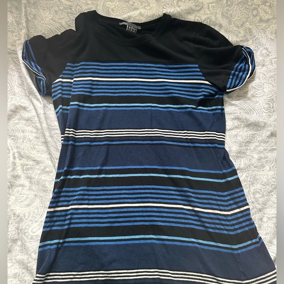 Vince Tops - Vince T-shirt